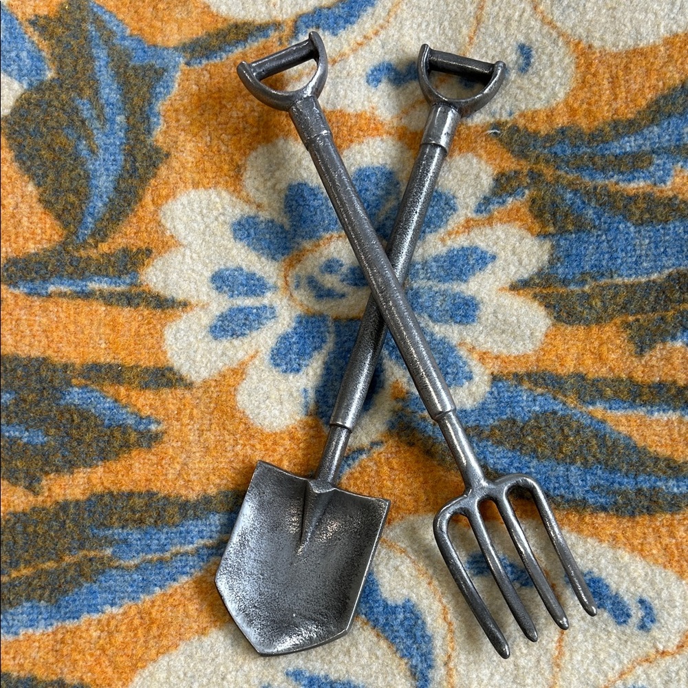 Salad Servers Aluminum Shovel and Fork Set